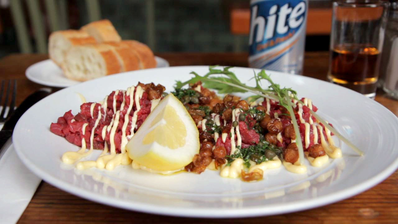 NY CHOW Report: Steak Tartare at the Roebling Tea Room