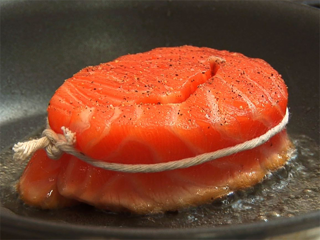 CHOW Tip: How to Bronze Your Salmon