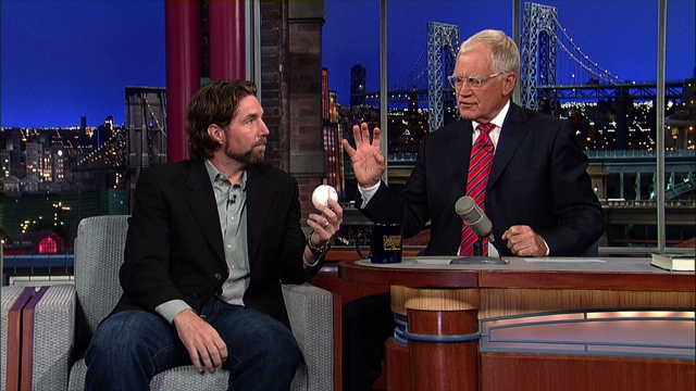 Late Show: David Letterman - Knuckleballer R.A. Dickey