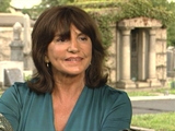 Loving Leah - Mercedes Ruehl Interview