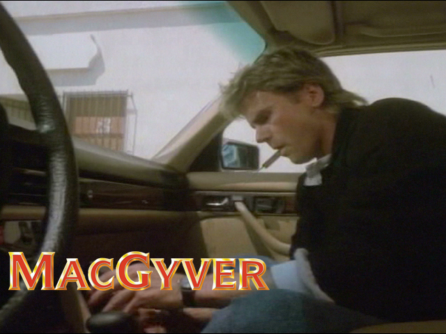 MacGyver - Car Phone