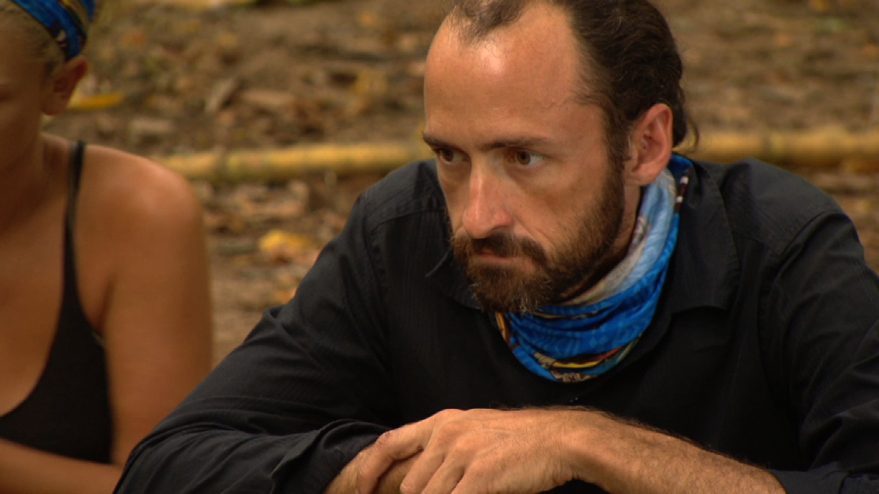 Survivor: Samoa - Dave Takes a Spill
