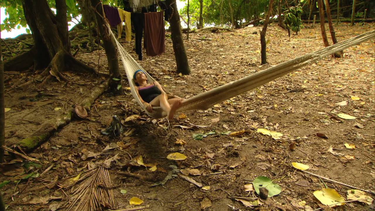 Survivor: Samoa - Secret Scene: Laura