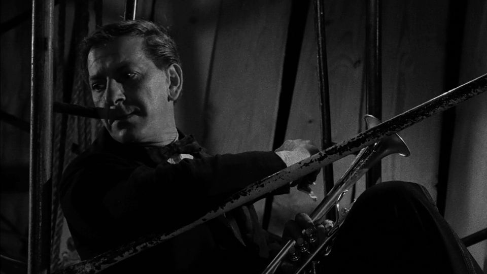 The Twilight Zone Classic : A Passage for Trumpet'