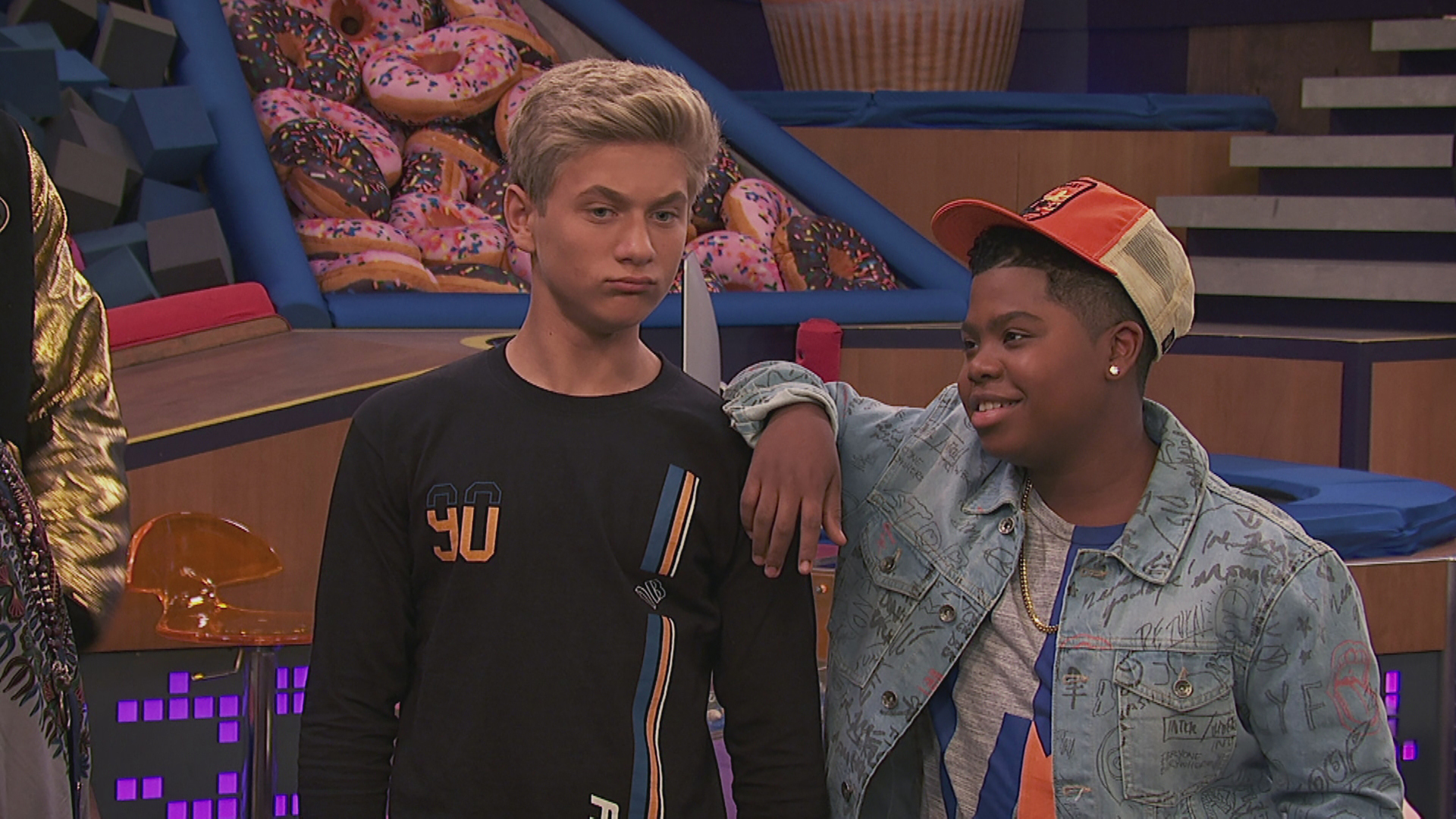 Ve Game Shakers Game Shakers Babe Y Los Muchachos Disfruta La Serie Completa En Paramount