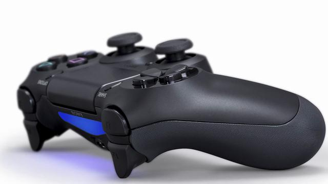 gsm_169_PlayStationDUALSHOCK4_Controller