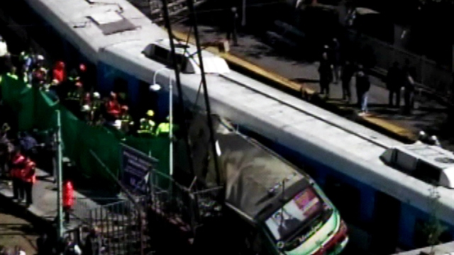 Caught on Tape: Bus, train crash in Argentina