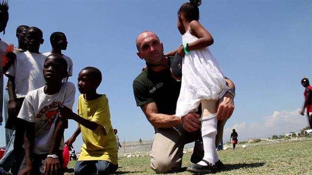 CBS Evening News: Helping Haitian amputees - one step at a time