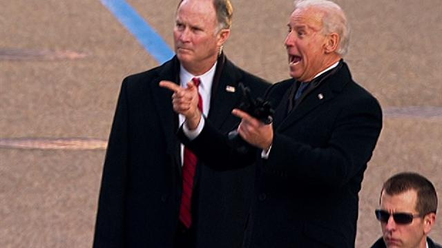 Politics: Biden hams it up on the inaugural parade route