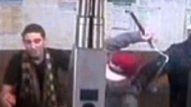 U.s.: Watch: Nunchucks used in NYC subway attack