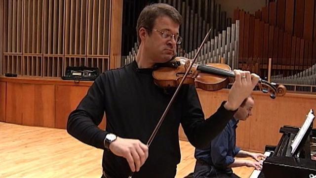 U.s.: Music professors create lullabies for grown-ups