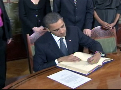 Obama Accepts Nobel Peace Prize