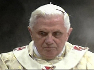 Pope Reschedules Xmas Eve Mass