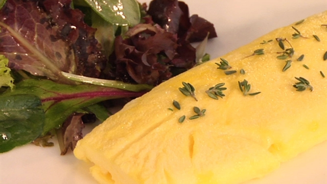 What's Cooking: The secret to restaurant-style omelets