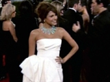 Stars Sizzle On Red Carpet