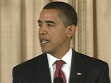 Obama Drops In On Press
