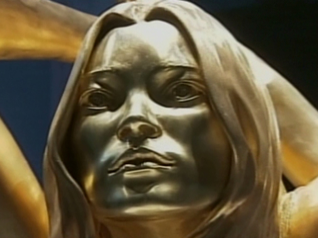Kate Moss Sculpted From Gold