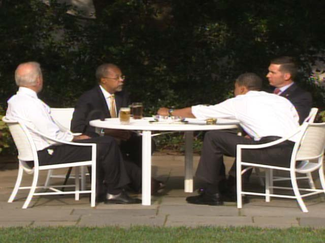 Four Regular Guys Having A Beer