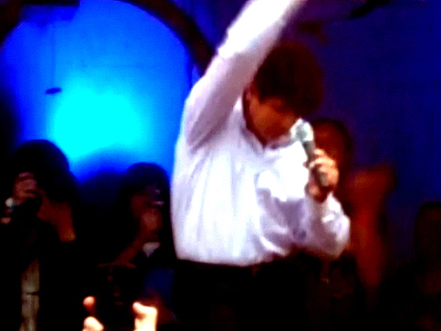 Blagojevich Sings Elvis