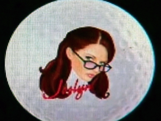 Tiger's Girls on Golf Balls