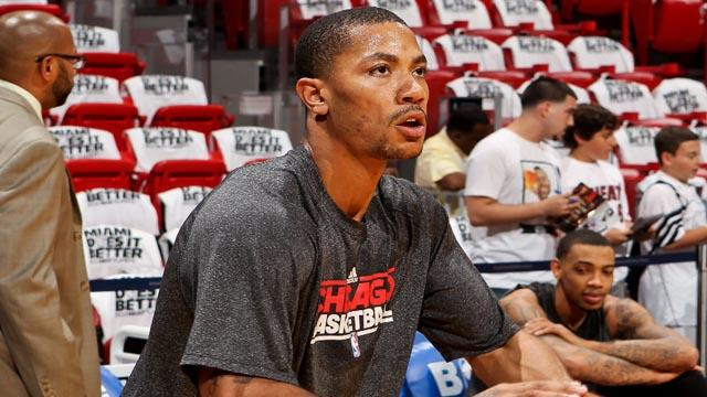 Jim Rome Show: Should Derrick Rose be criticized?