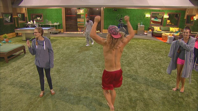 Watch Big Brother Hot Tub Time Live Feed Highlight Full Show On Cbs All Access