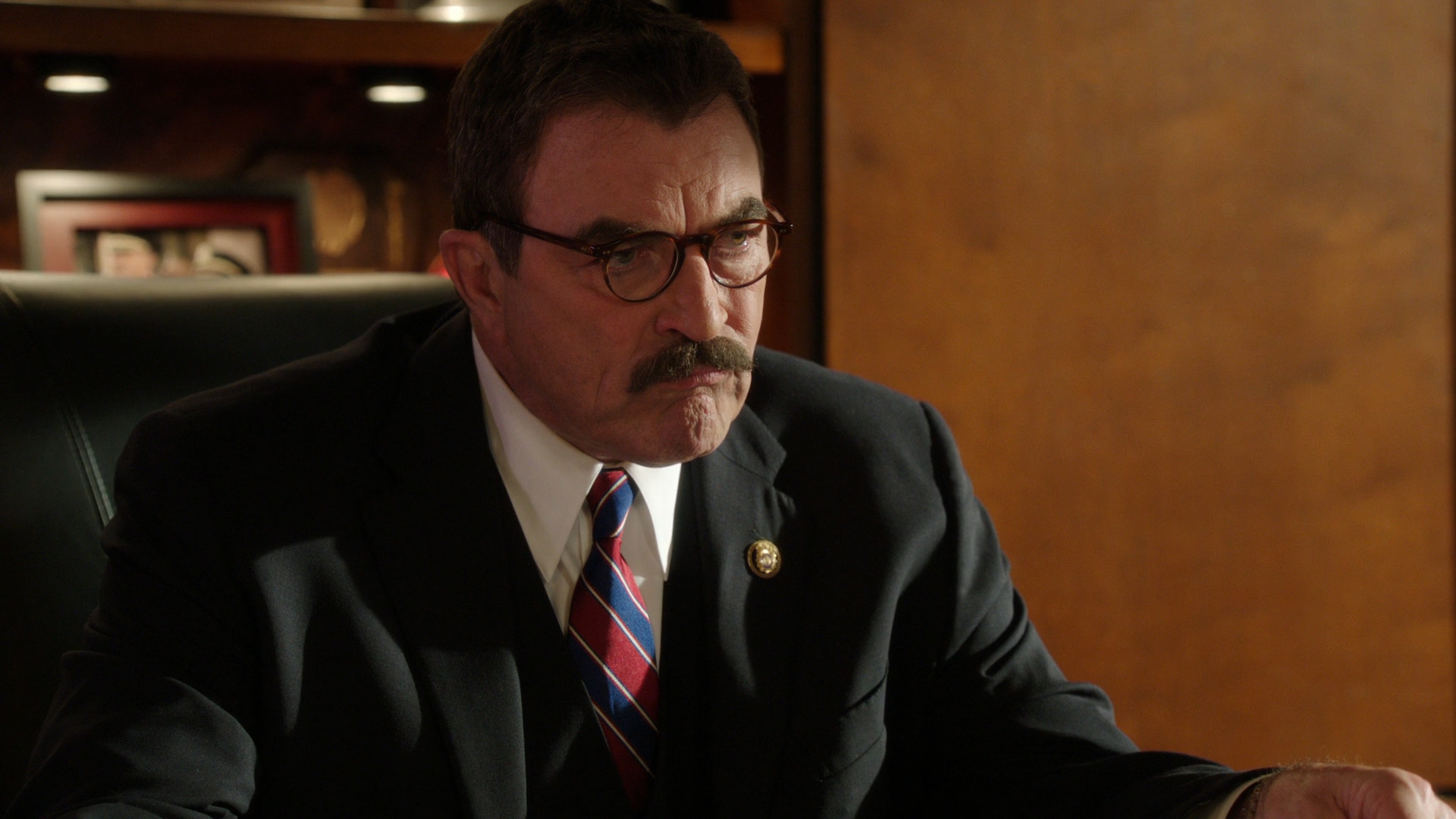 Watch Blue Bloods Season 2 Episode 10: Whistle Blower - Full show on ...