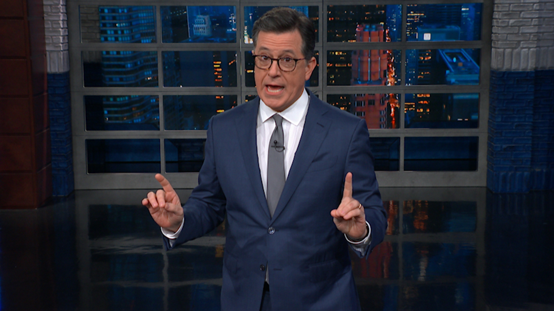 Watch The Late Show With Stephen Colbert Trump Warns Of Young Strong Men In The Caravan Full Show On Cbs All Access