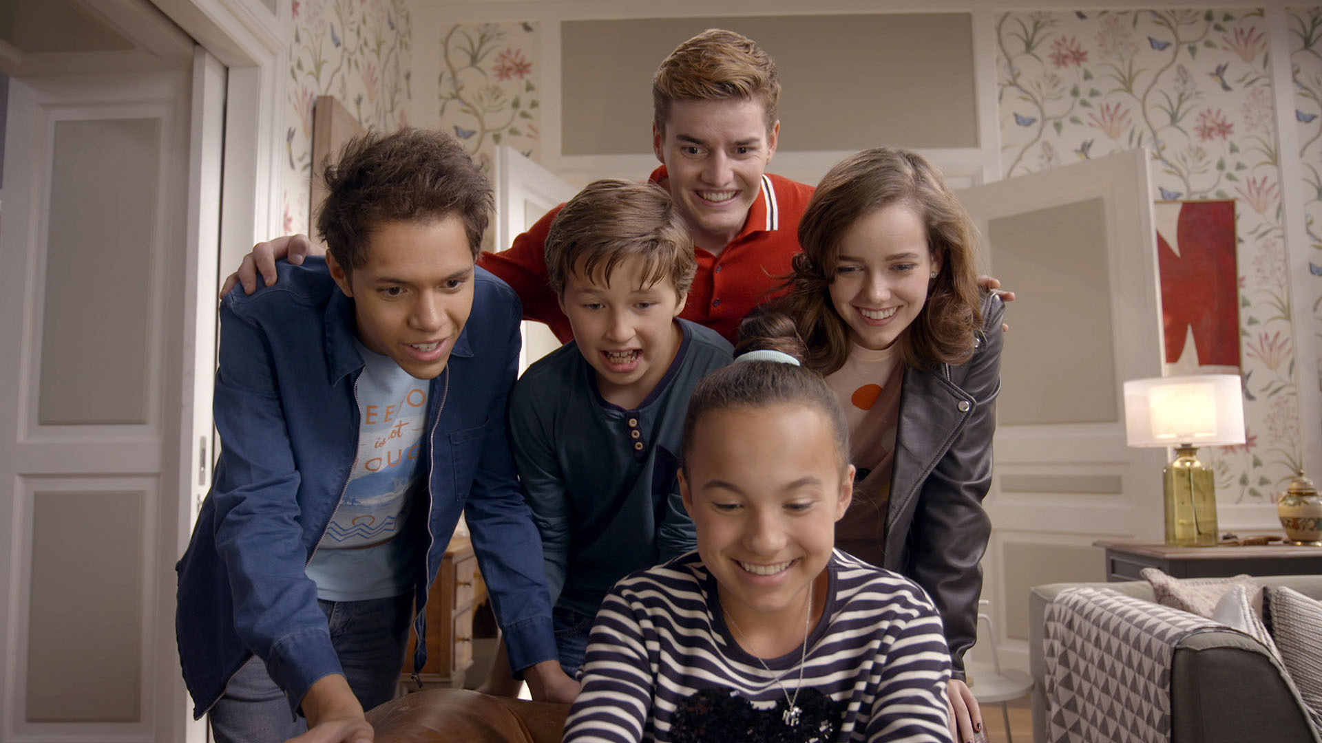 Assistir Hunter Street Temporada 1 Episódio 10 Hunter Street Contato