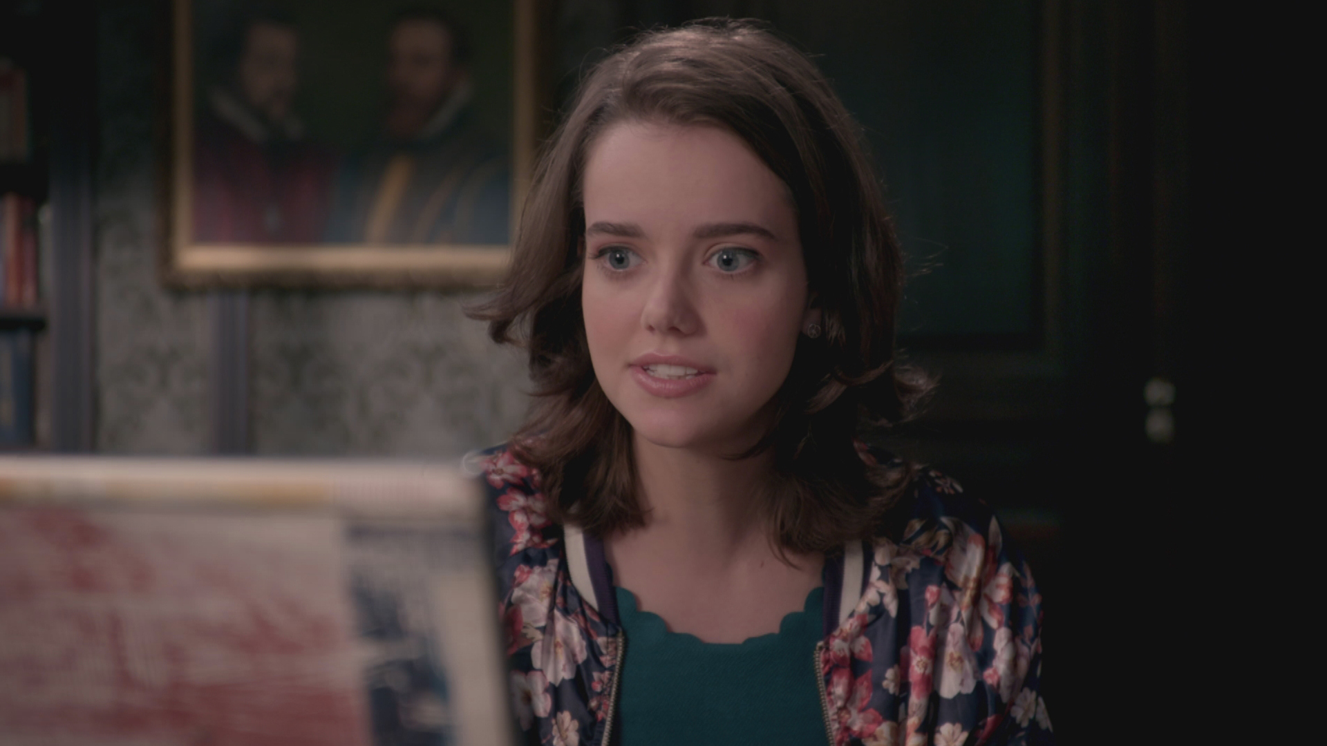 Assistir Hunter Street Temporada 2 Episódio 4 Hunter Street Evie Série completa no