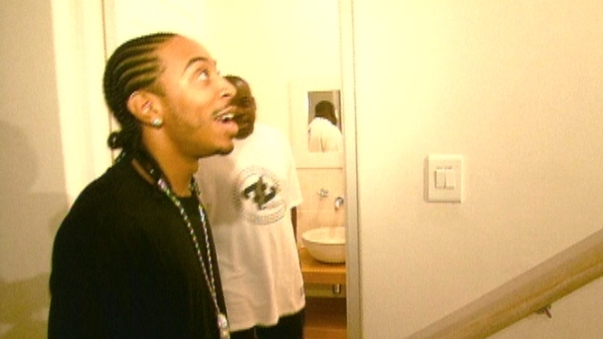 Watch MTV Cribs Season 9 Episode 5 Cribs Adventure Full show on