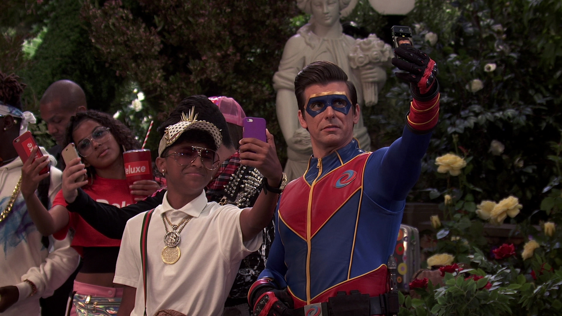 Schau Henry Danger Staffel 5 Folge 30: Henry Danger - Die EnvyGram-Wand