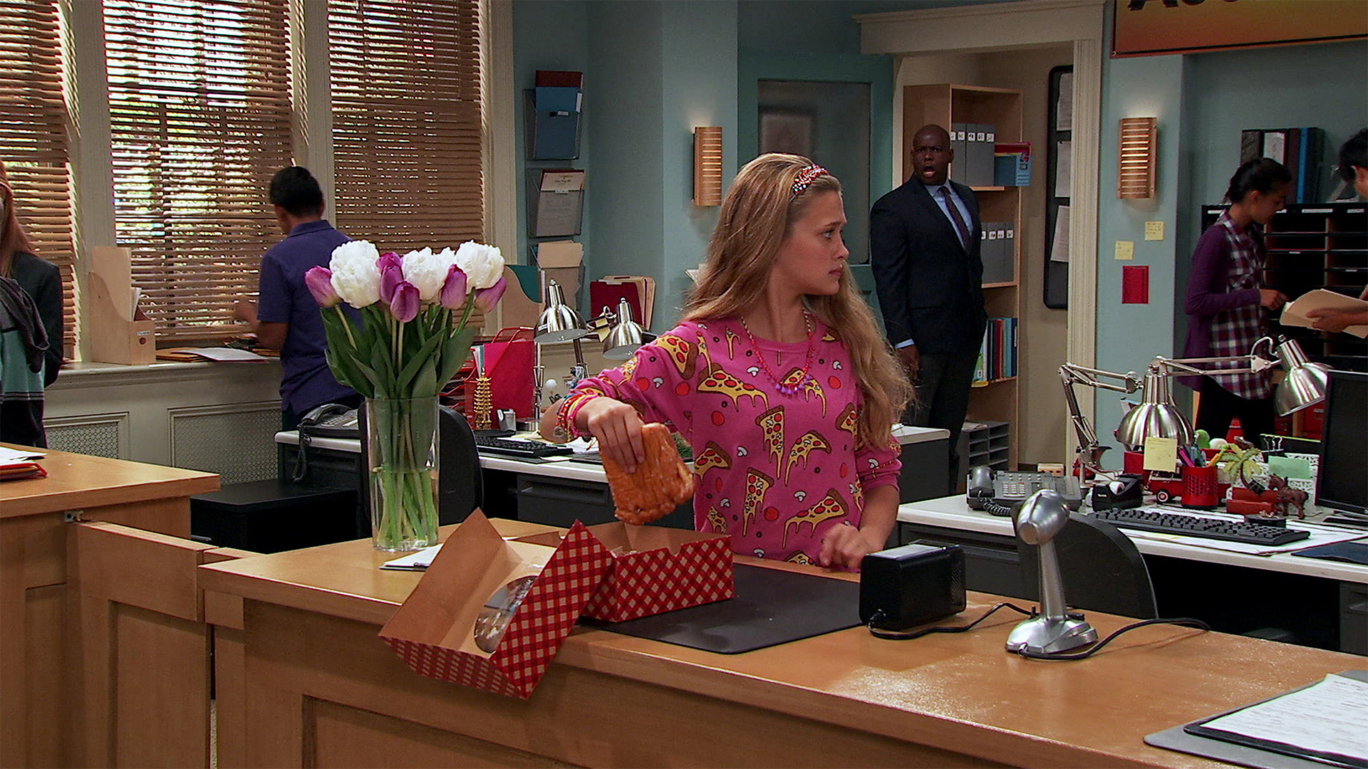 Watch Nicky, Ricky, Dicky & Dawn Season 2 Episode 19: Three Men and a ...