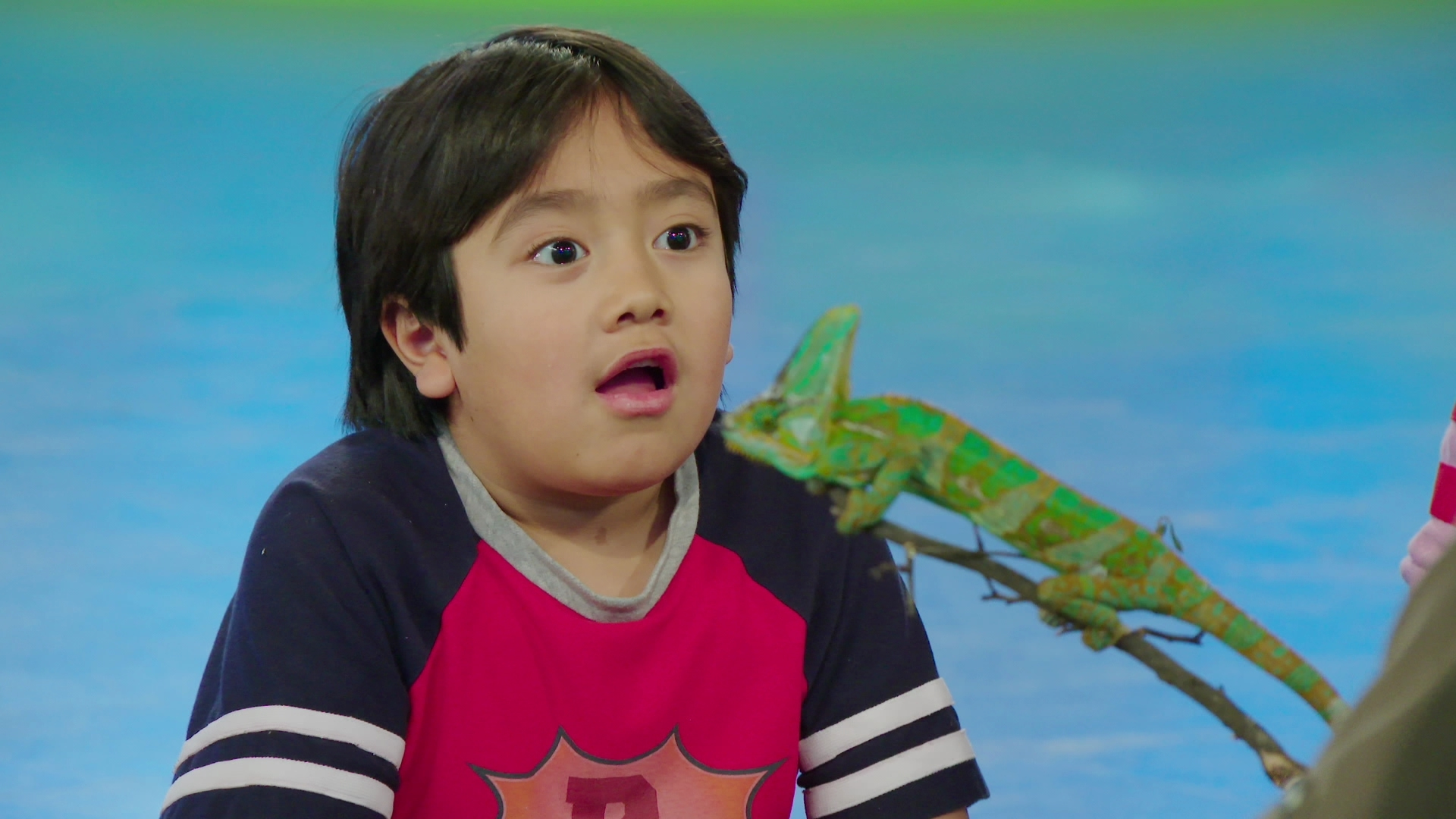 Watch Ryan's Mystery Playdate Season 3 Episode 1: Ryan's Slithering ...
