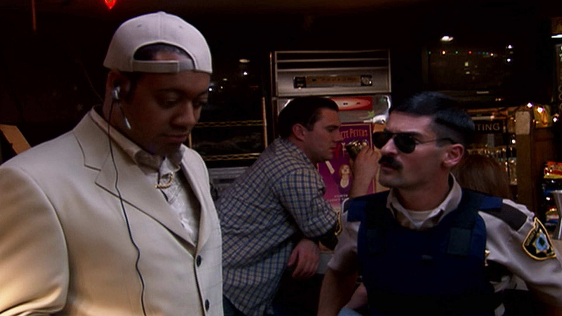 Watch RENO 911! Season 3 Episode 7: ...And the Installation Is Free ...