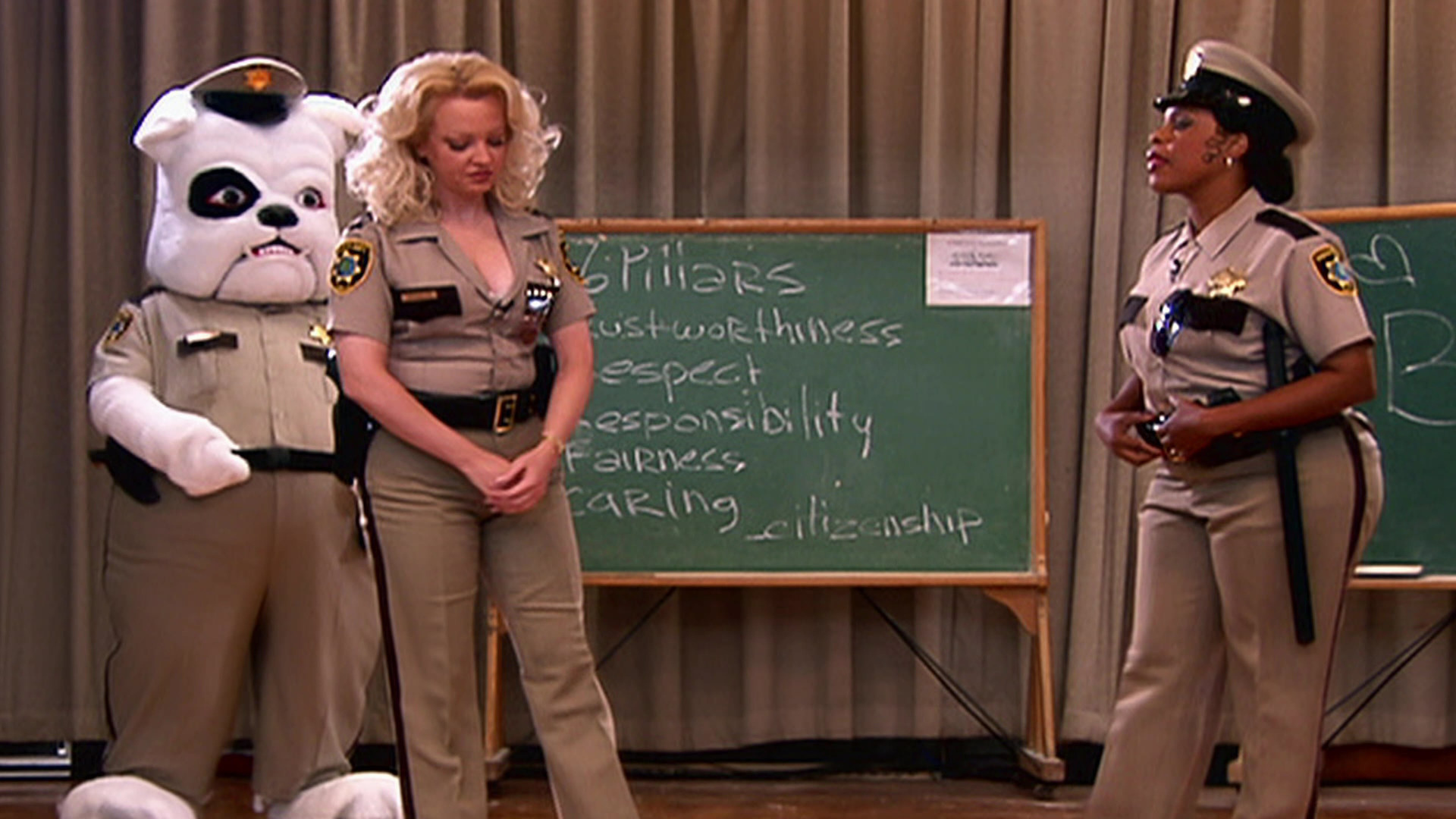 Watch RENO 911! Season 3 Episode 10: Dangle's Son - Paramount+ Australia