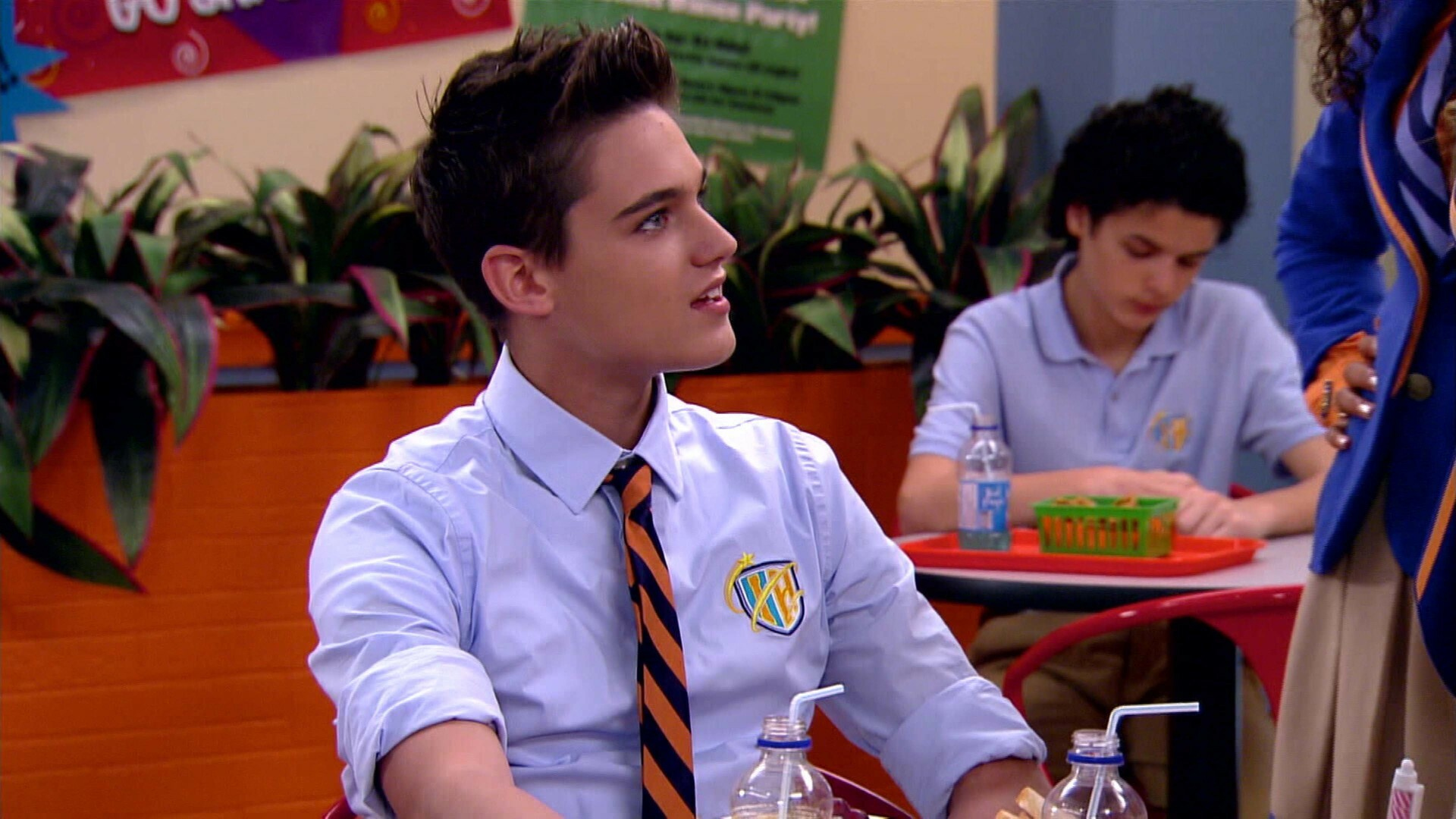 Assista a Every Witch Way: Every Witch Way - A grande fria - Série - Every Witch Way Season 1 Episode 18