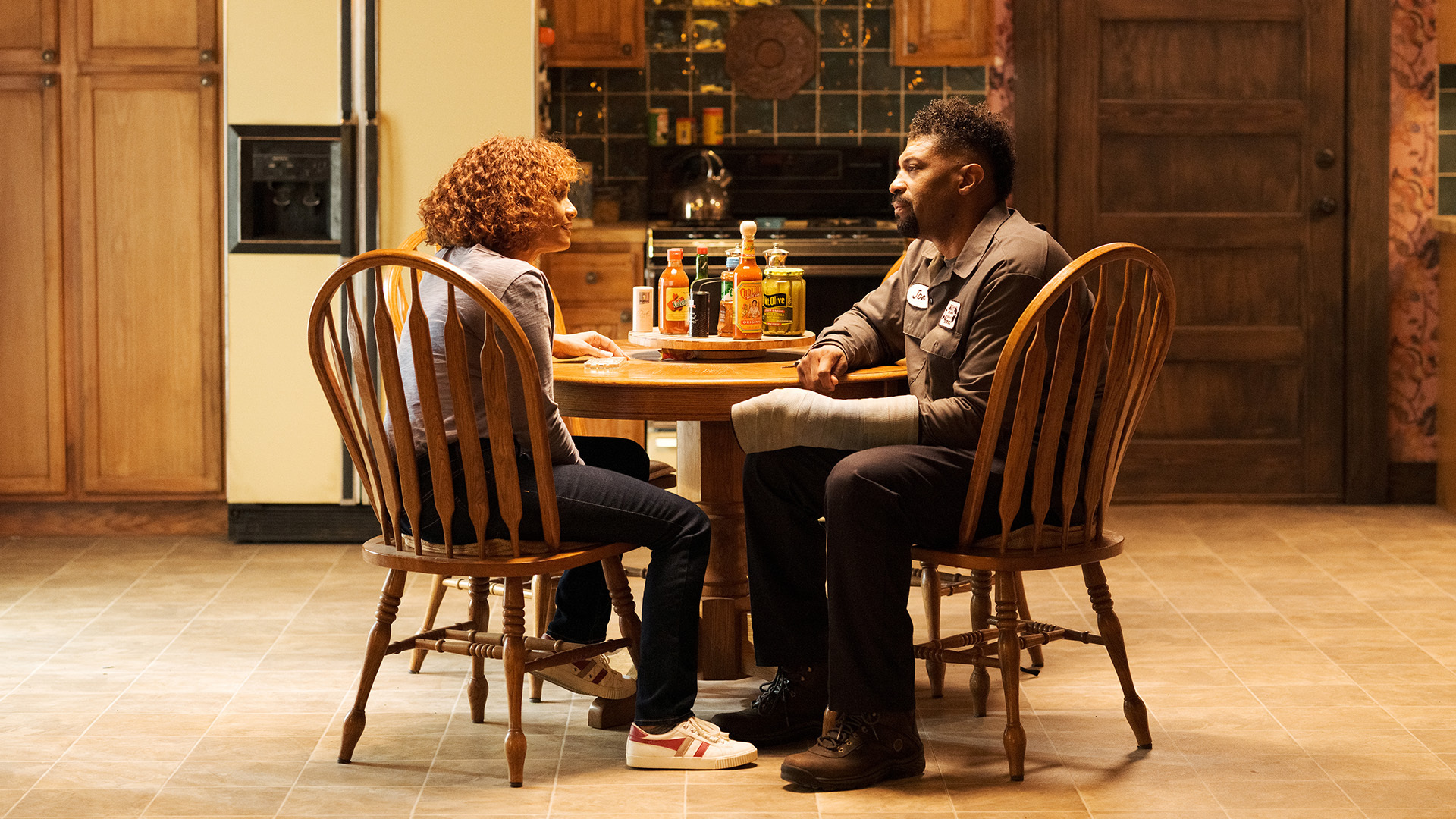 Watch Average Joe Season 1 Episode 3: Donuts & Whiskey? - Paramount+