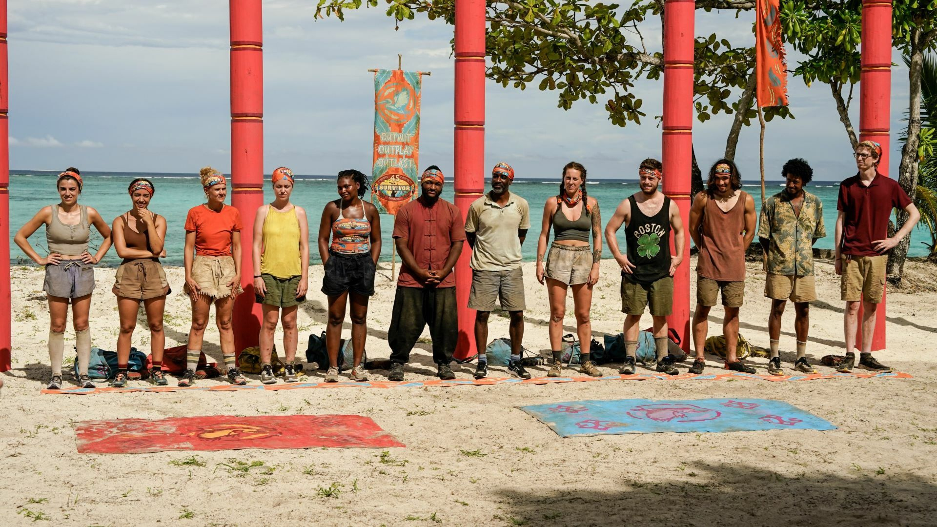 Watch Survivor Season 45 Episode 10: How Am I the Mobster? - Full show on  CBS
