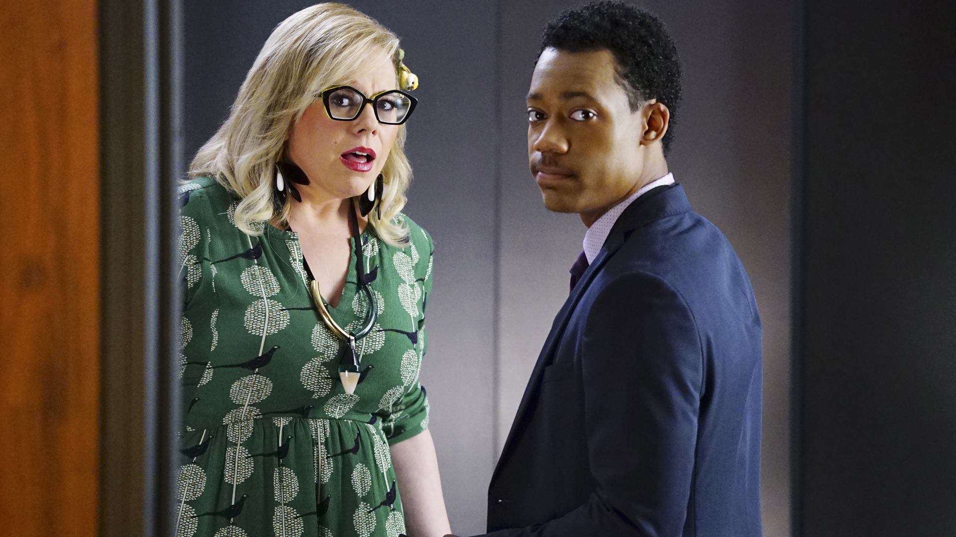 Schaue dir Criminal Minds Beyond Borders Staffel 2 Folge 1 Criminal Minds Beyond Borders
