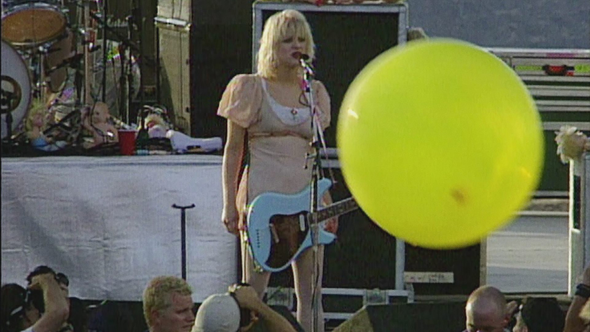 Watch Lolla: The Story of Lollapalooza Season 1 Episode 3: Surviving ...