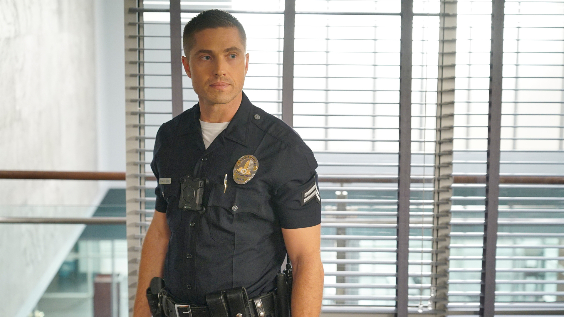 Watch The Rookie Season 1 Episode 8: Time Of Death - Paramount+ Canada