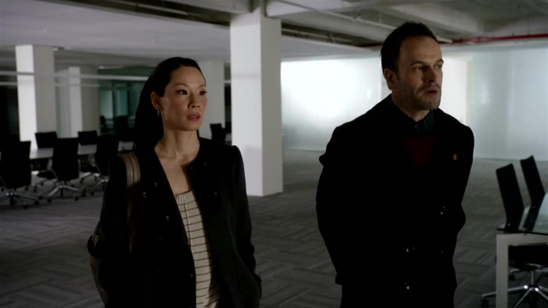 Regarder Elementary : Elementary - Jeux de guerre - Série en