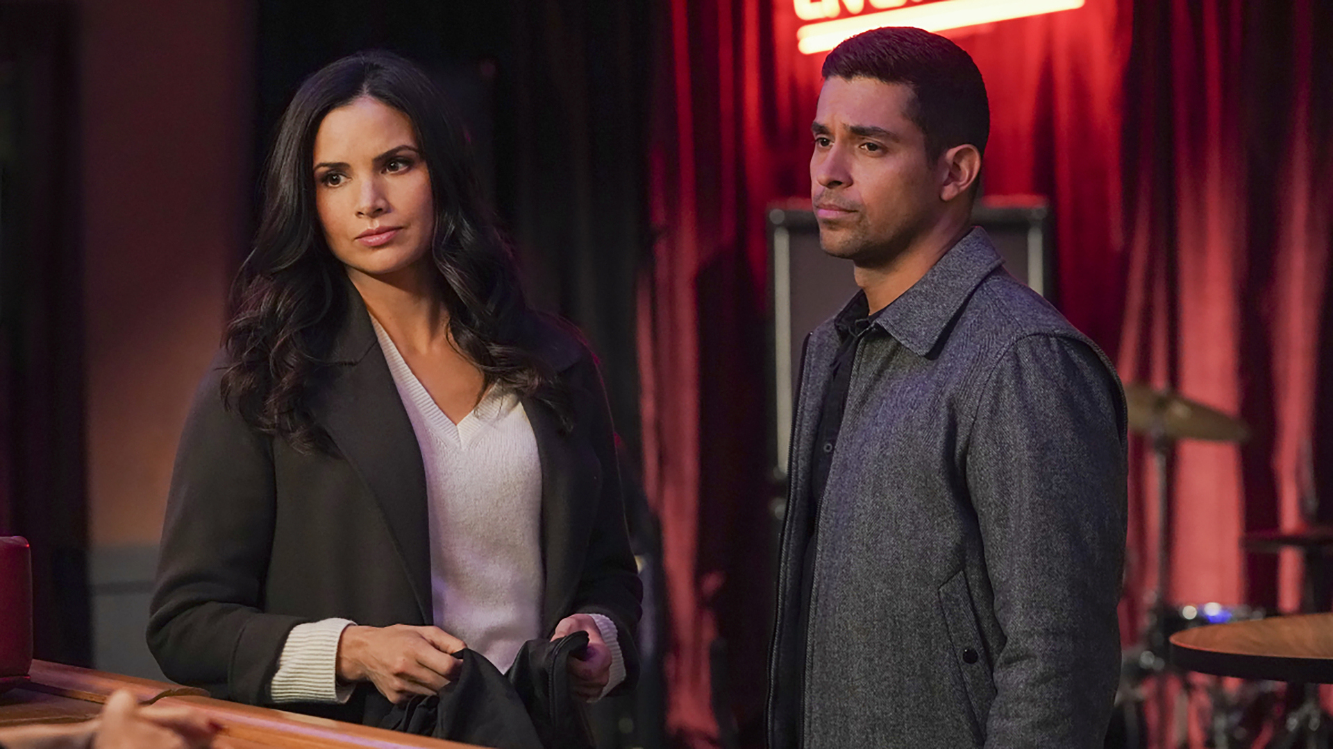 Watch NCIS Season 19 Episode 15: Thick As Thieves - Paramount+ Ireland