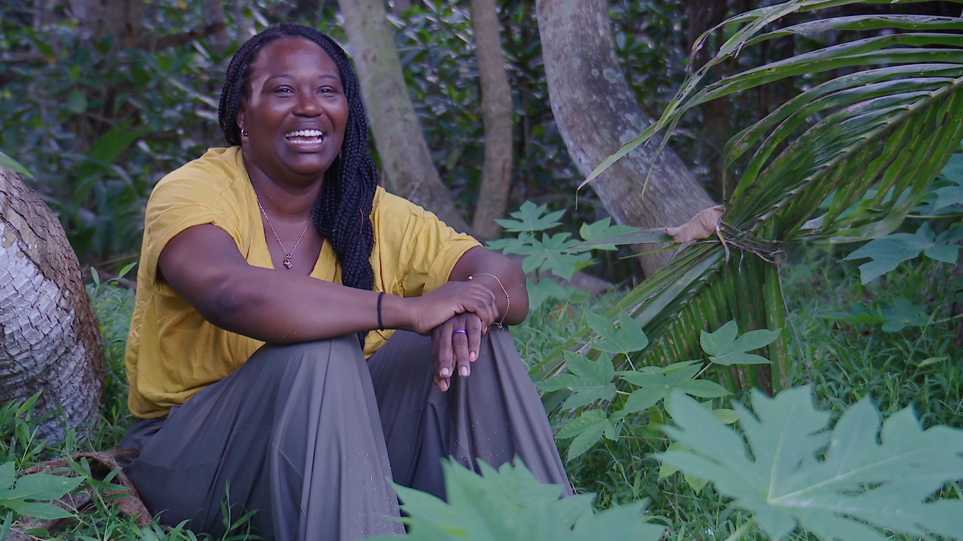 Watch Survivor Season 49 Episode 4: Survivor Day Hina