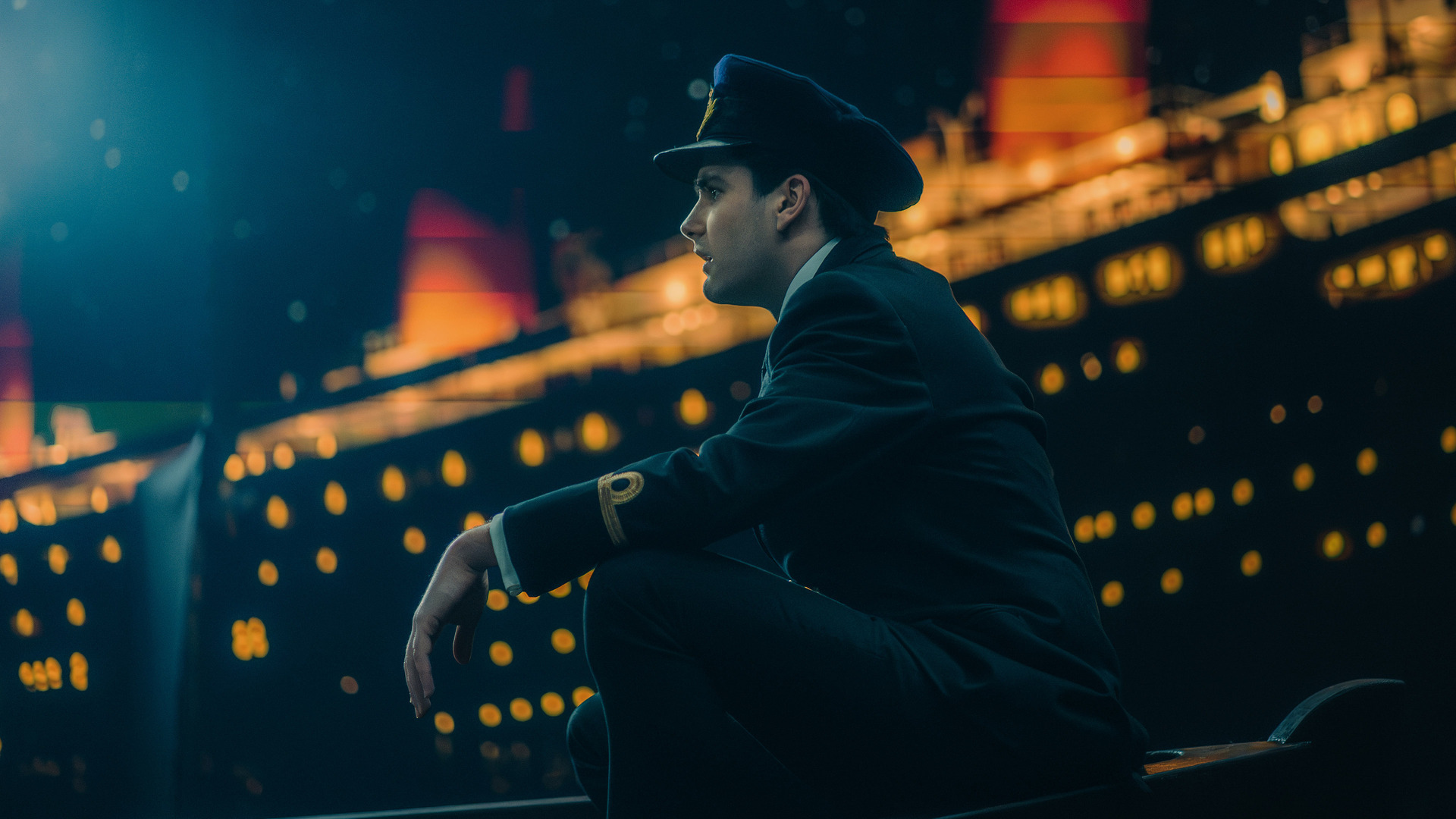 Watch Titanic Sinks Tonight Season 1 Episode 4: Swimming And Sinking ...