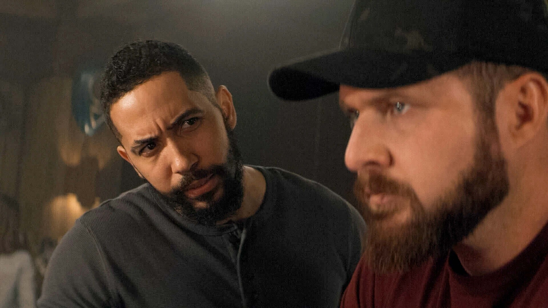 Schaue dir SEAL Team Staffel 3 Folge 7: Einsatz in Paris an ...