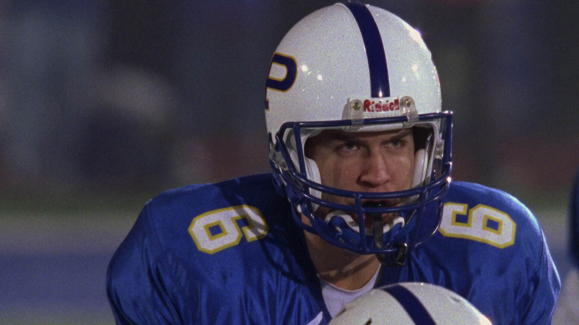 Watch Friday Night Lights Season 1 Episode 1: Pilot - Paramount+