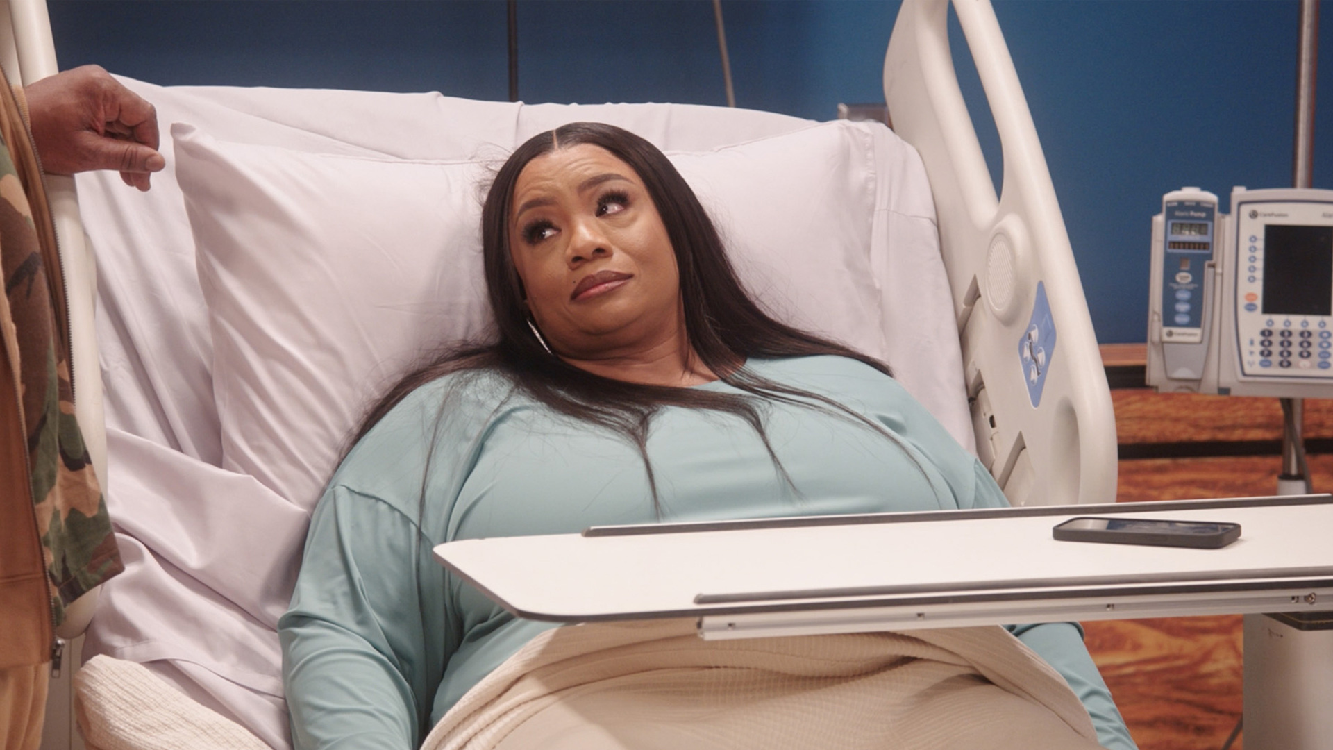 Watch The Ms. Pat Show Season 5 Episode 1: KILLIN' AND DYIN ...