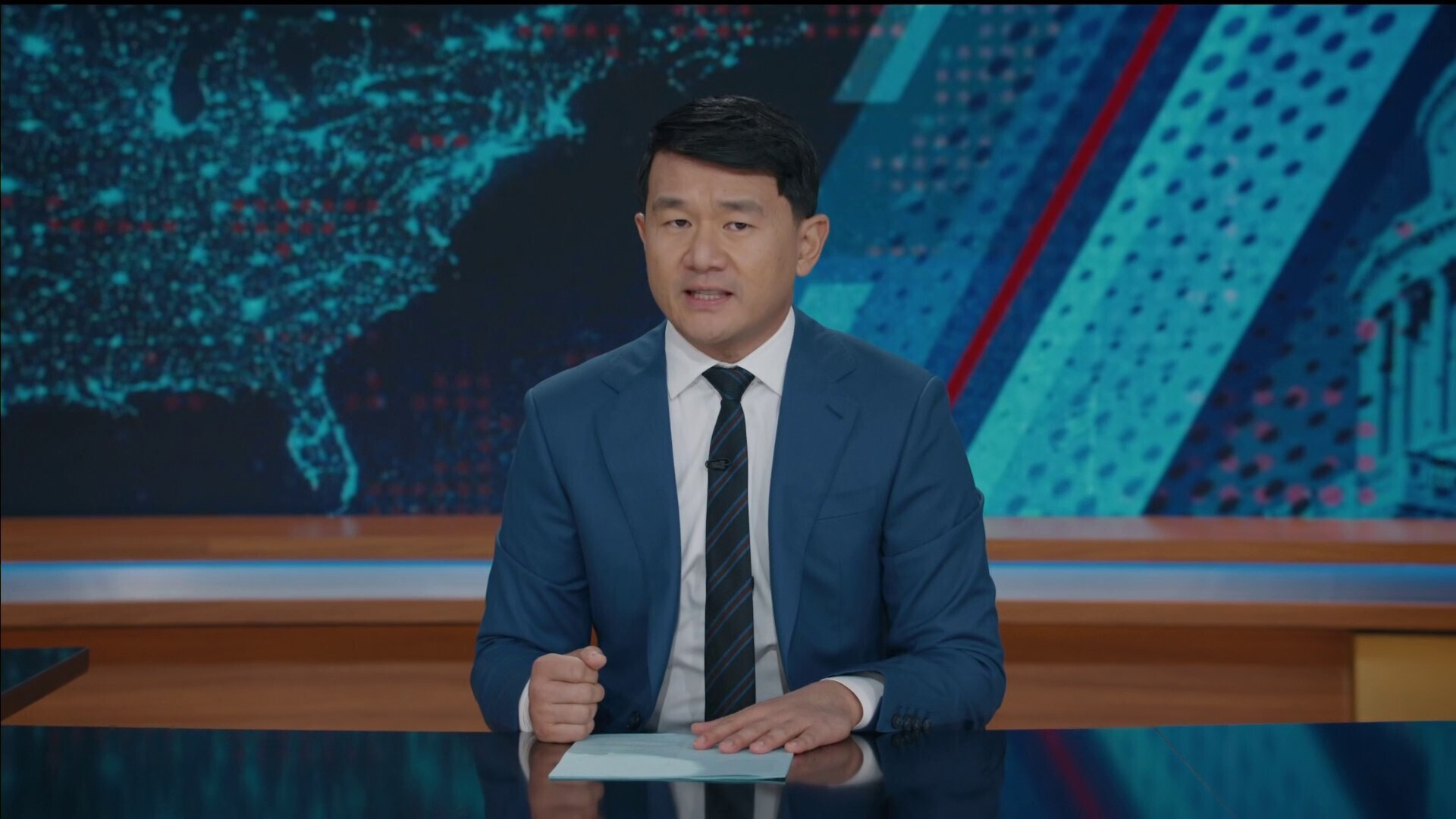 Watch The Daily Show Season 31 Episode 118: October 22, 2026 - Paramount+